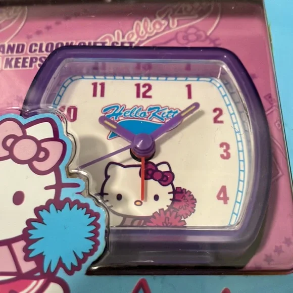 NIB Y2K Vintage 2002 Hello Kitty Cheerleader Watch and Clock Set in Keepsake Tin - Picture 4 of 8